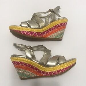 𝅺ERIC JAVITS EFFIE BRAIDED RAFFIA WEDGED SANDAL 6M